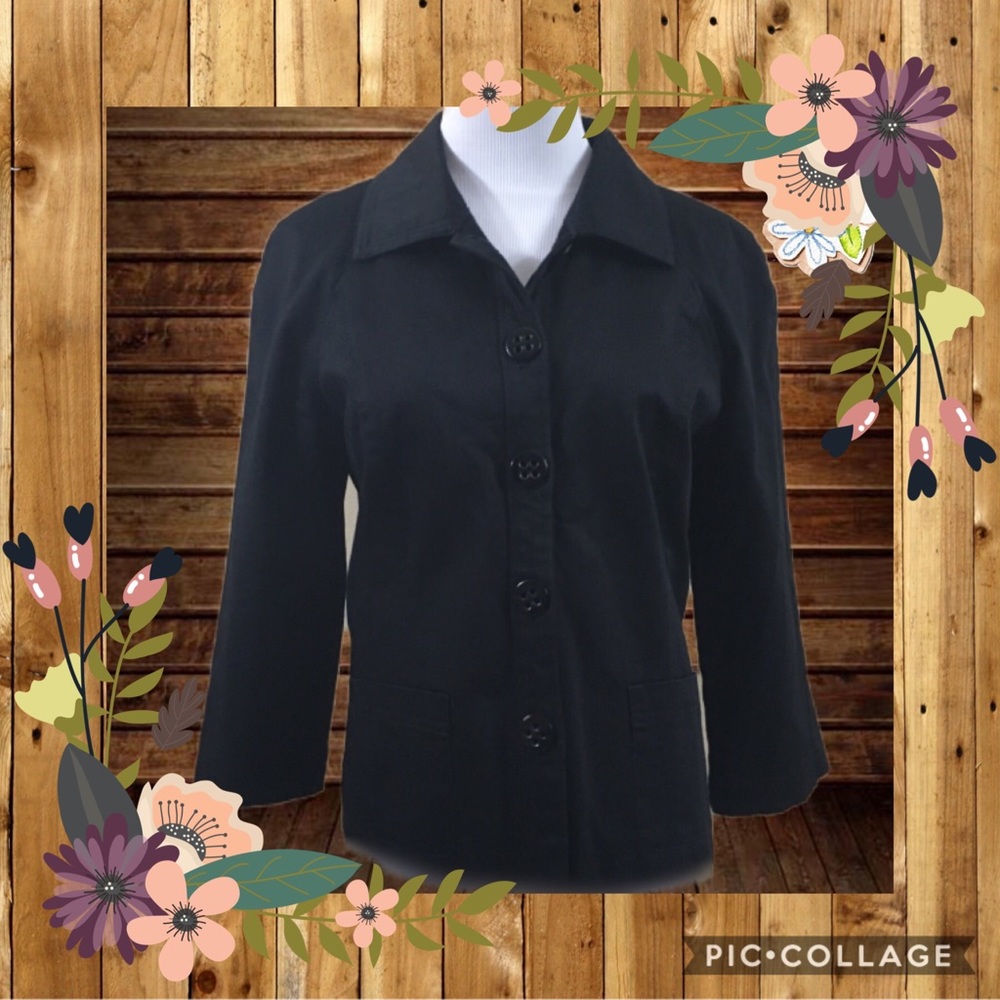 WD NY  Fun Big Button  Black Up Jacket